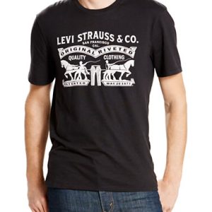 חולצת טישרט ליוייס בצבע שחור עם לוגו גדול של המותג הדפס סוסים לבנה LEVIS