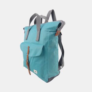 Roka – תיק גב מעוצב בצבע אקווה